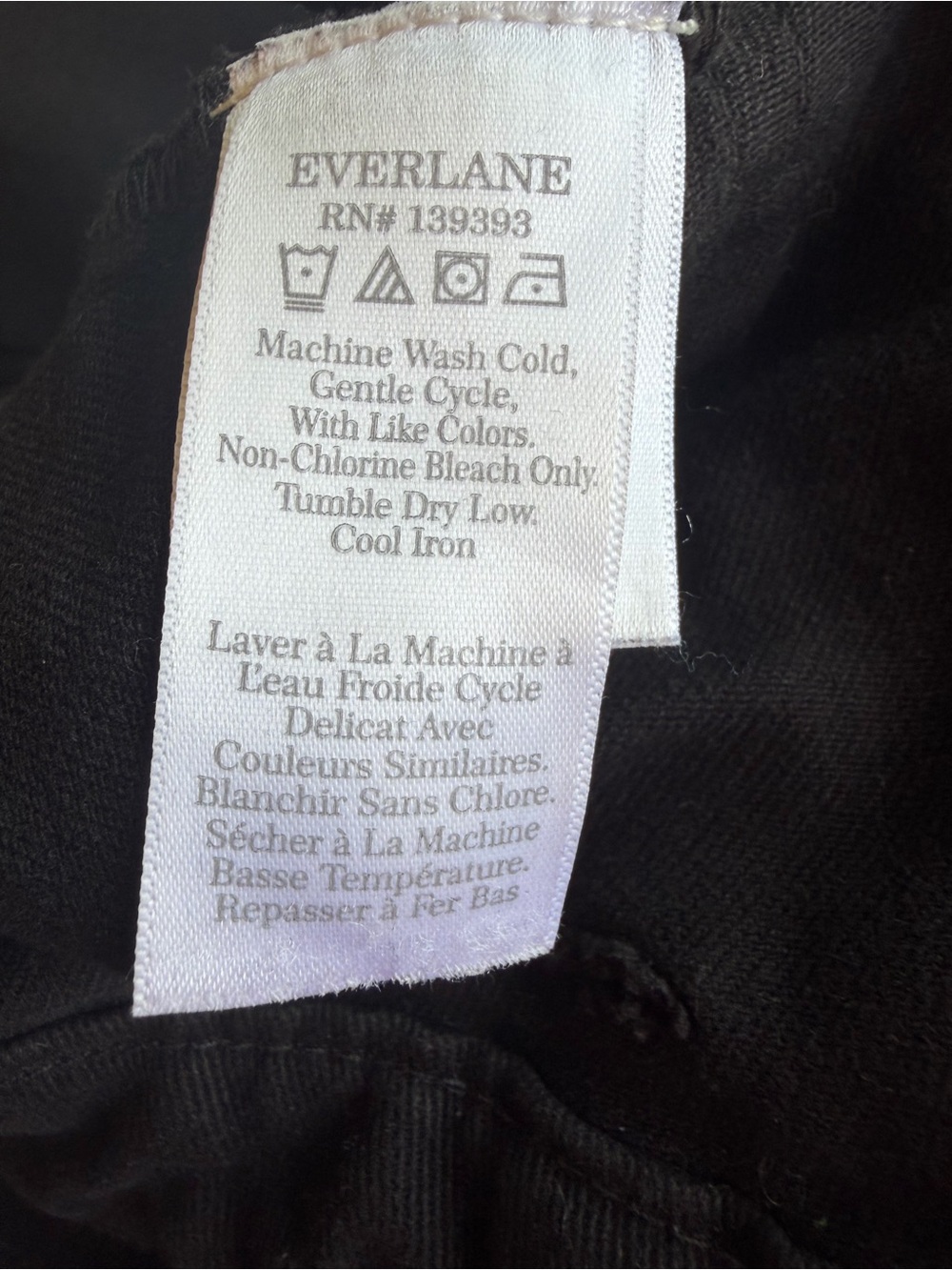 Everlane Women’s’ Barrel Leg Cargo Utility Black Denim Jeans Size 00 Minimalist - Picture 15 of 16